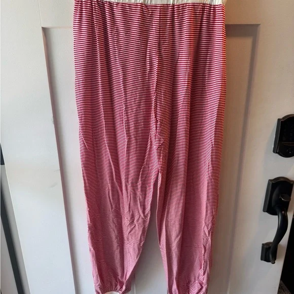 Red and White Striped V-Neck
Christmas PJs-New - Picture 6 of 9